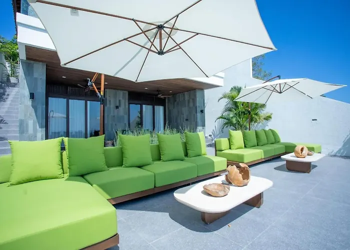 Ferienhaus Salo Panoramic View Sauna And Cold Jacuzzi Uluwatu